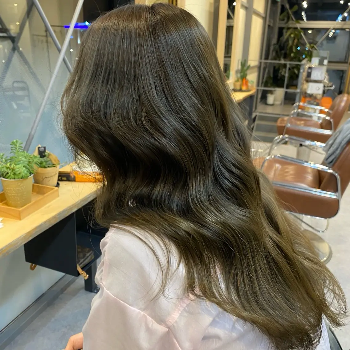 ロング カラー 梅本 淑人のヘアスタイル