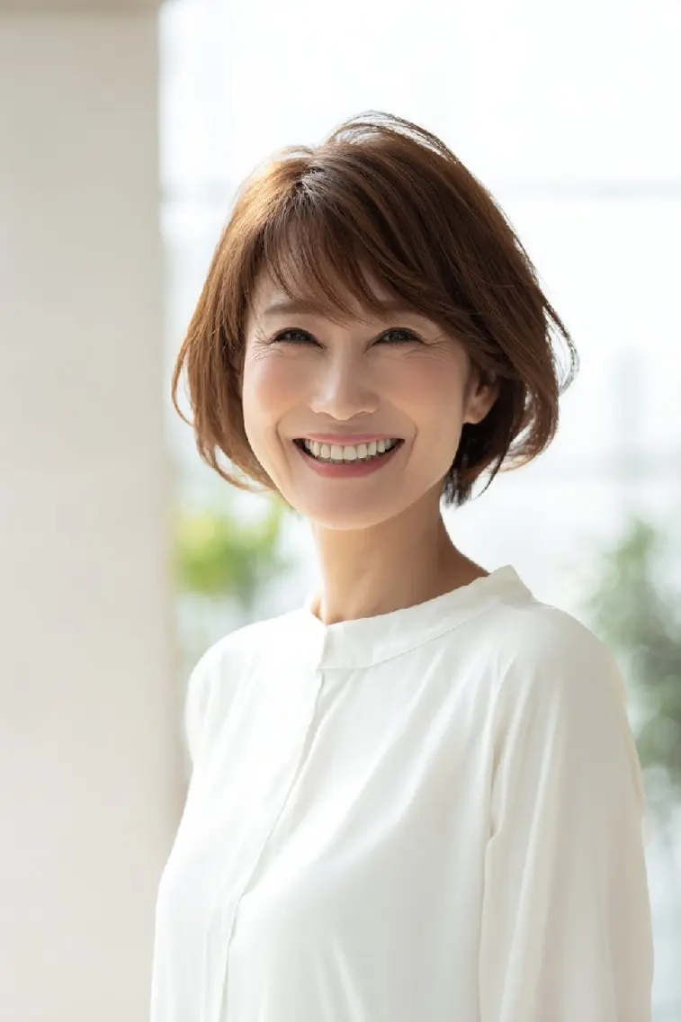 ショート カット ヘアカラー トリートメント 銀座東銀座【白髪染め 髪質改善】伊藤誠のヘアスタイル