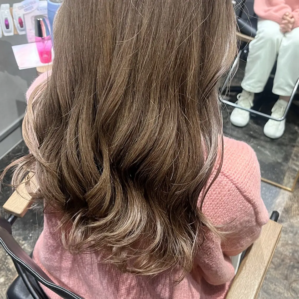 ロング ヘアアレンジ カット ヘアカラー トリートメント 伊藤 玲衣のヘアスタイル