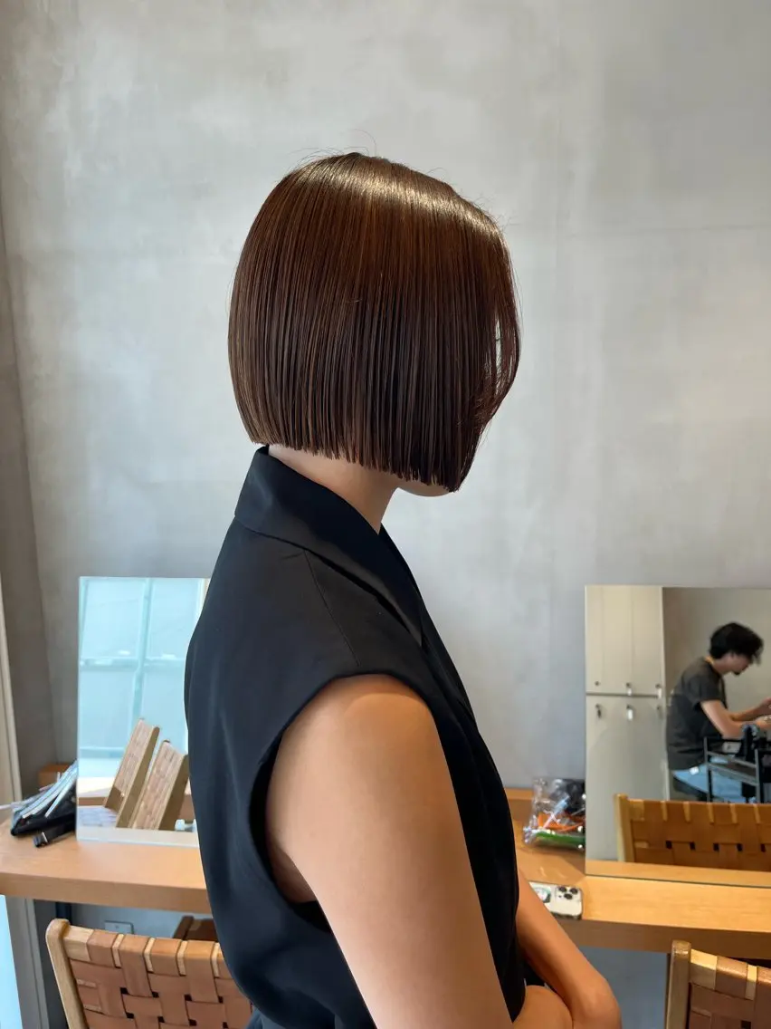 ミディアム カラー カット ヘアカラー トリートメント 縮毛矯正ボブ&顔まわ レイヤー♡TOMOEのヘアスタイル