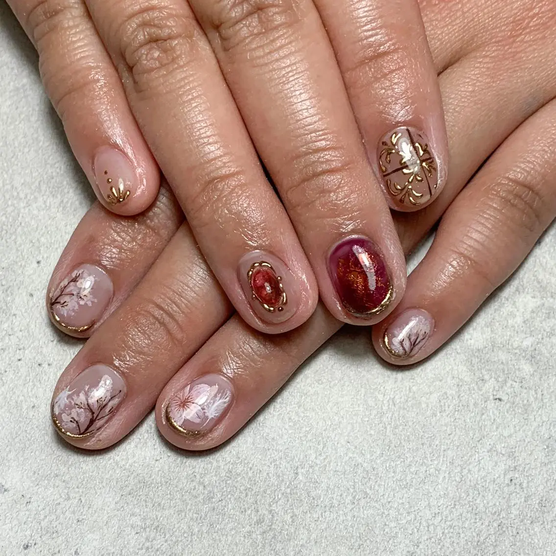 ネイル ハンドネイル FIORITURA aiのネイルデザイン