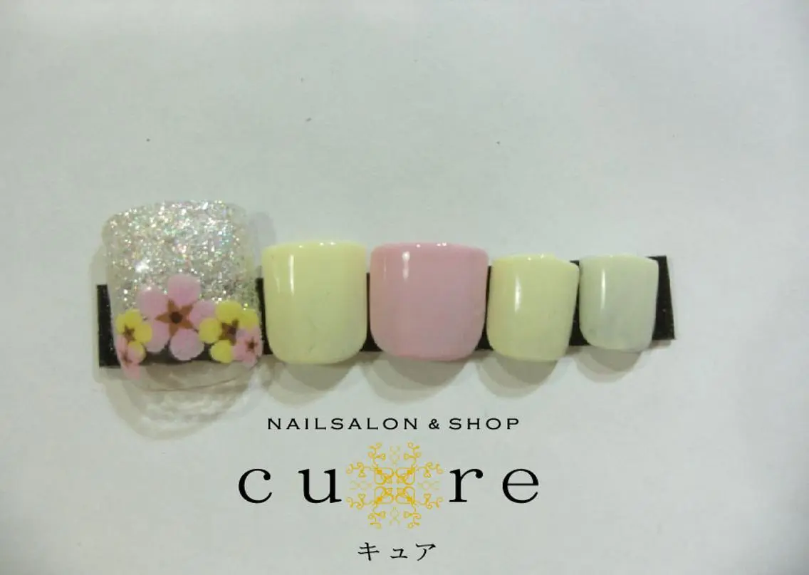 ネイル フットネイル ジェルネイル フットネイル ネイルサロン Cureのネイルデザイン