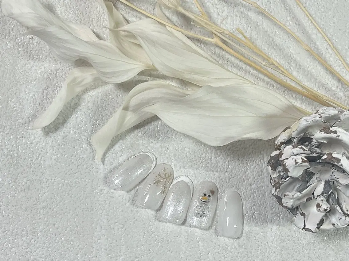 ネイル オーロラネイル フットネイル フレンチネイル ジェルネイル マグネットネイル ハンドネイル kiki nail &brow二子玉川のネイルデザイン