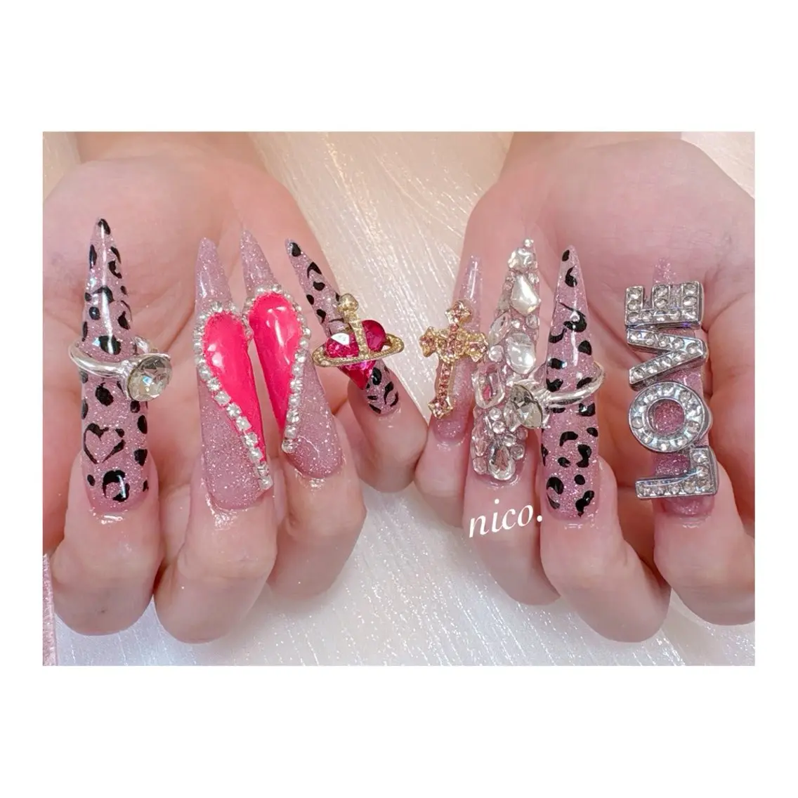 ネイル ハンドネイル フットネイル nailsalon nico.のネイルデザイン