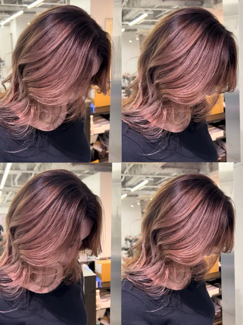 セミロング カラー 艶ハイトーン🔆 ️️️安座間 希のヘアスタイル