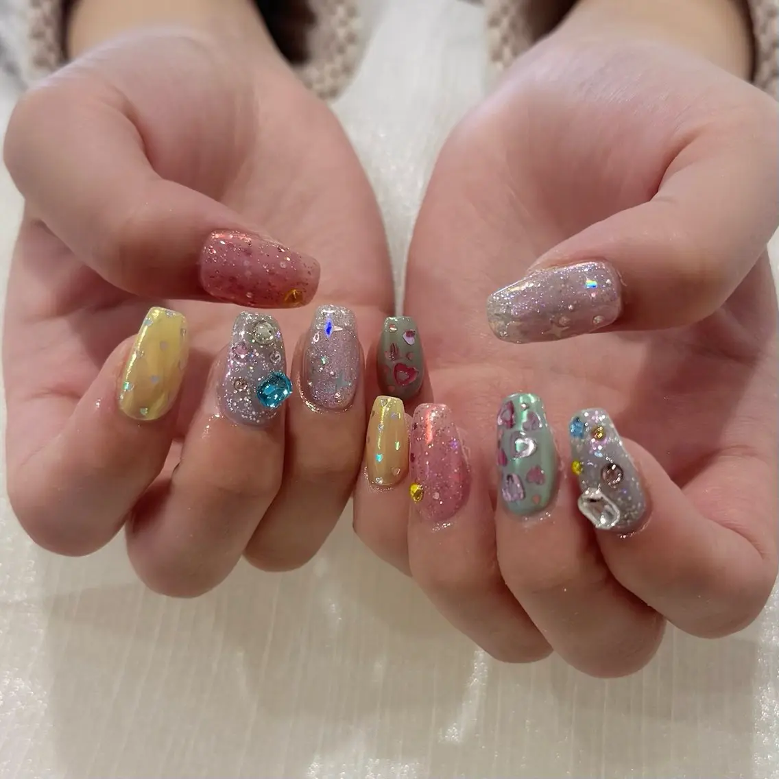 ネイル ハンドネイル 新井 ひなののネイルデザイン