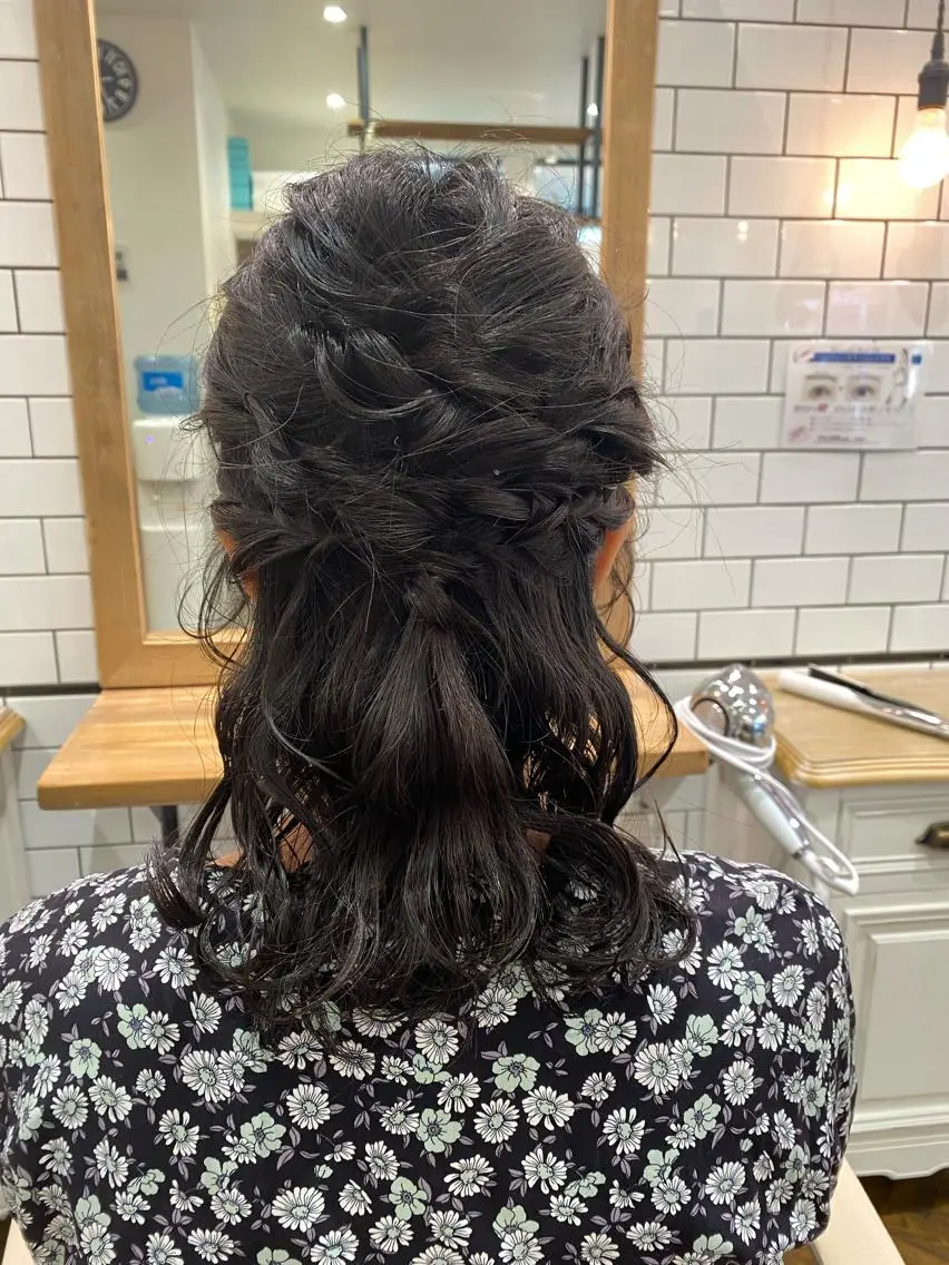 🍇大人可愛いヘアセット(ハーフアップ)🍇の写真