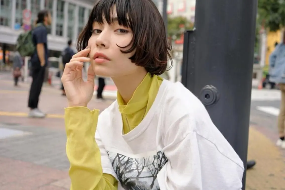 ミディアム カラー パーマ 黒髪 イルミナカラー ボブ オン眉 トリートメント newi grande 横浜店のヘアスタイル