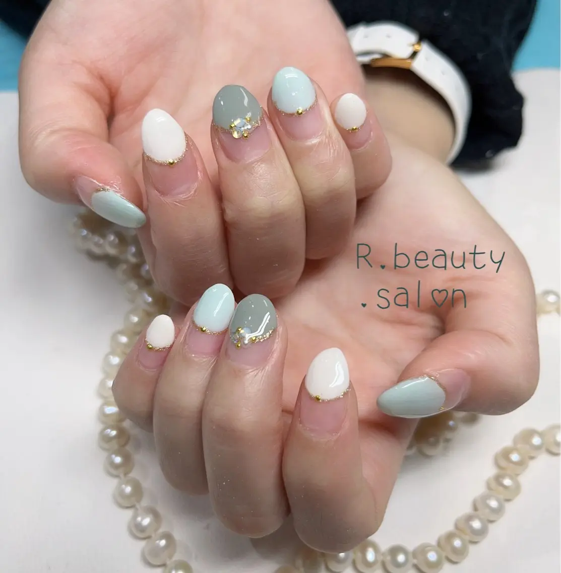 ネイル R.beauty サロンのネイルデザイン