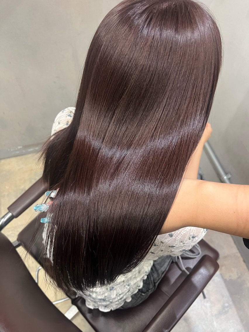 セミロング カラー かわにし ひなた🐰のヘアスタイル