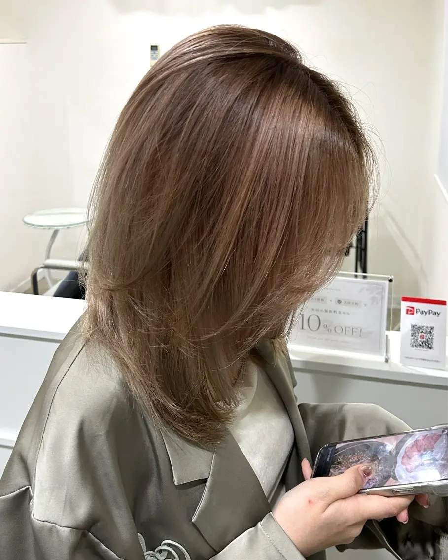 ミディアム ヘアカラー shiga mariaのヘアスタイル