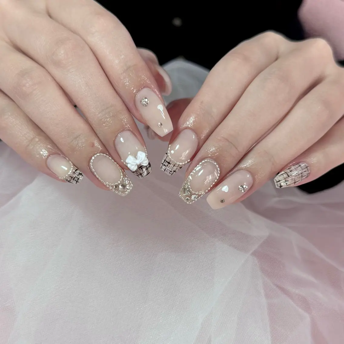 ネイル ハンドネイル NAIL303 🛼 SHIORIのネイルデザイン