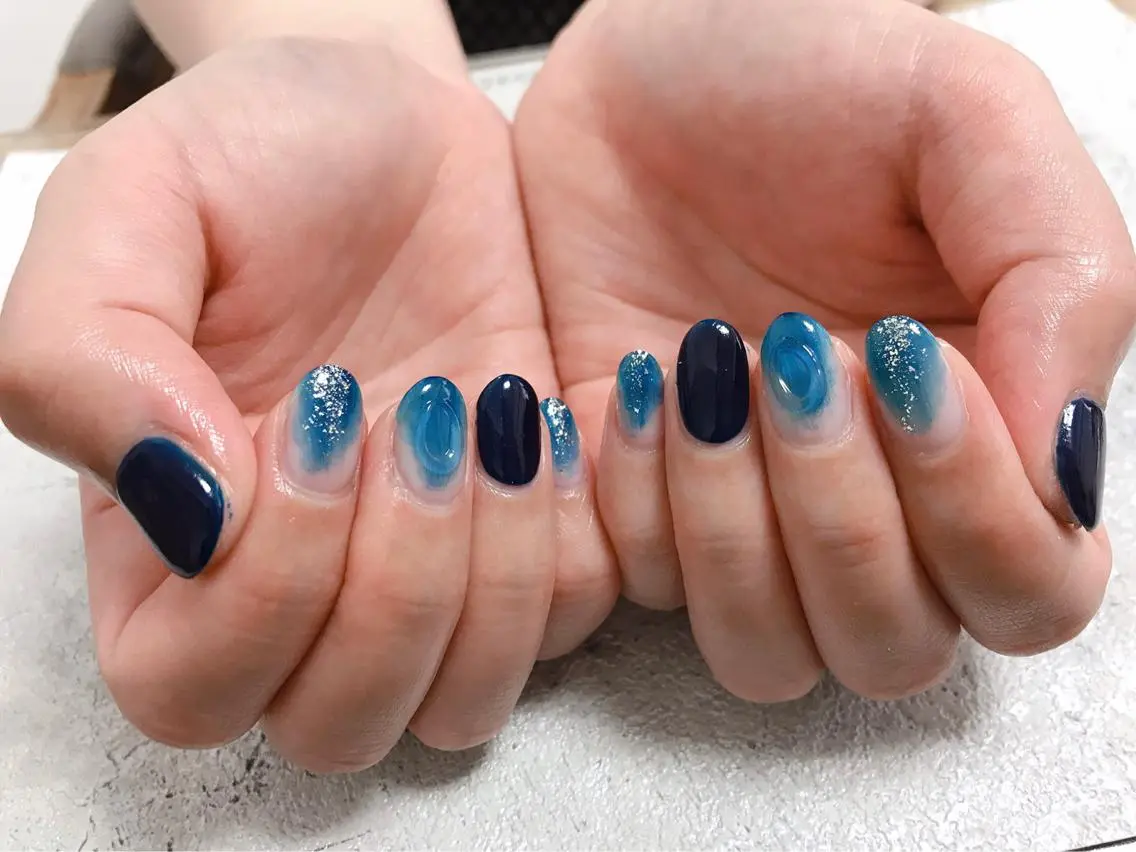 ネイル ネイビー ハンドネイル mogunail &blowのネイルデザイン