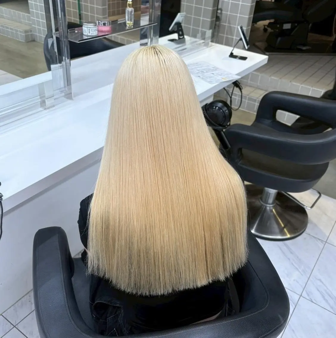 カラー ロング ハイトーン💎✨ 福岡天神のヘアスタイル
