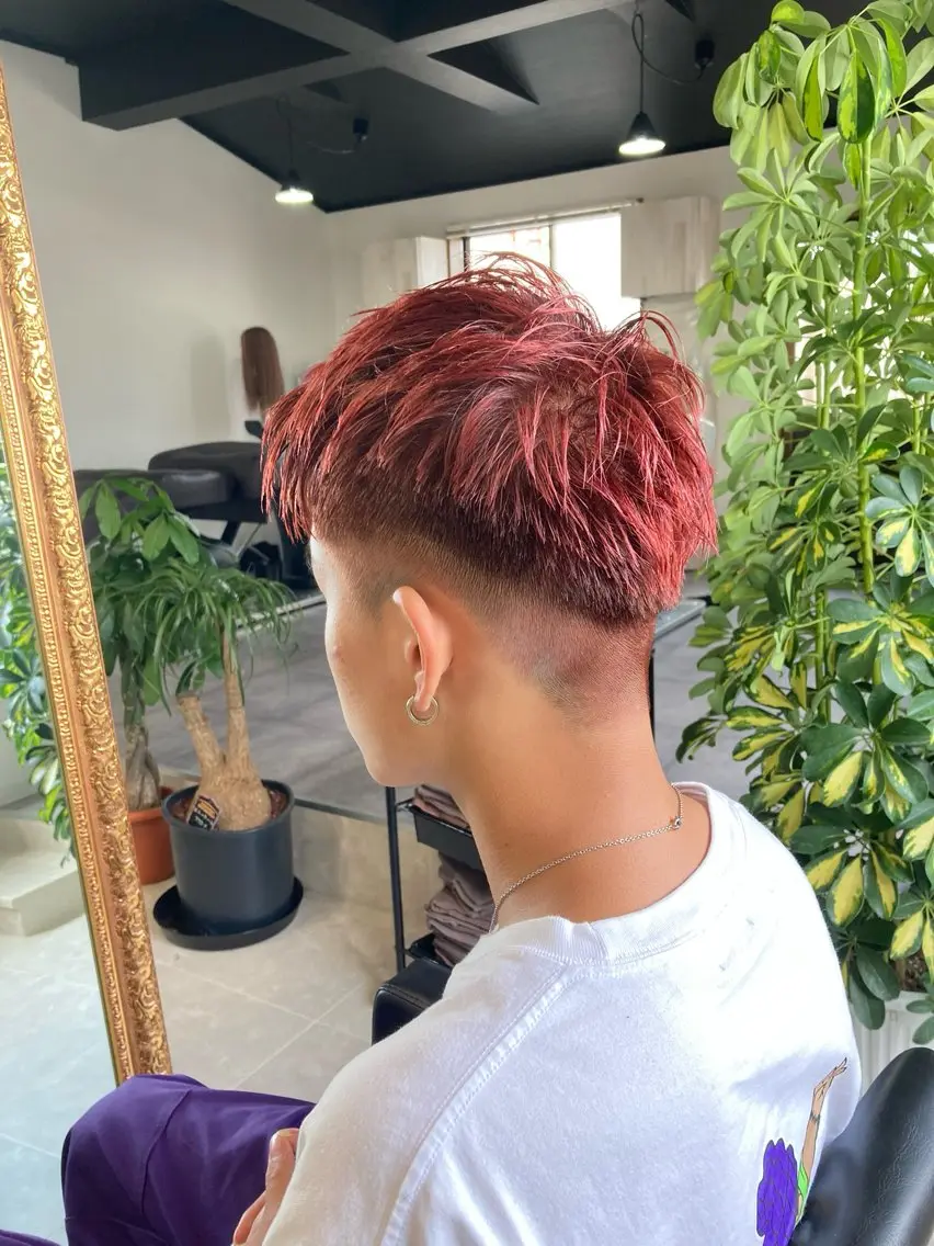 ショート カラー パーマ ヘアアレンジ メンズ カット ヘアカラー トリートメント ヘアセット ❤️可愛いハイトーン を造る❤️AKIRAのヘアスタイル