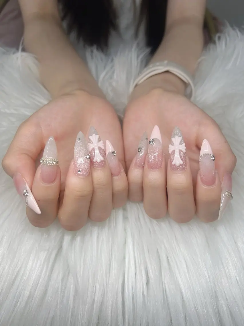 ネイル ハンドネイル Lee Nails チップ長さだし専門店のネイルデザイン