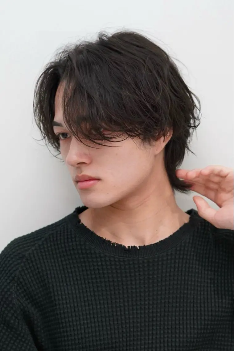 ショート パーマ メンズ センターパート メンズパーマ パーマ 近藤 樹のヘアスタイル