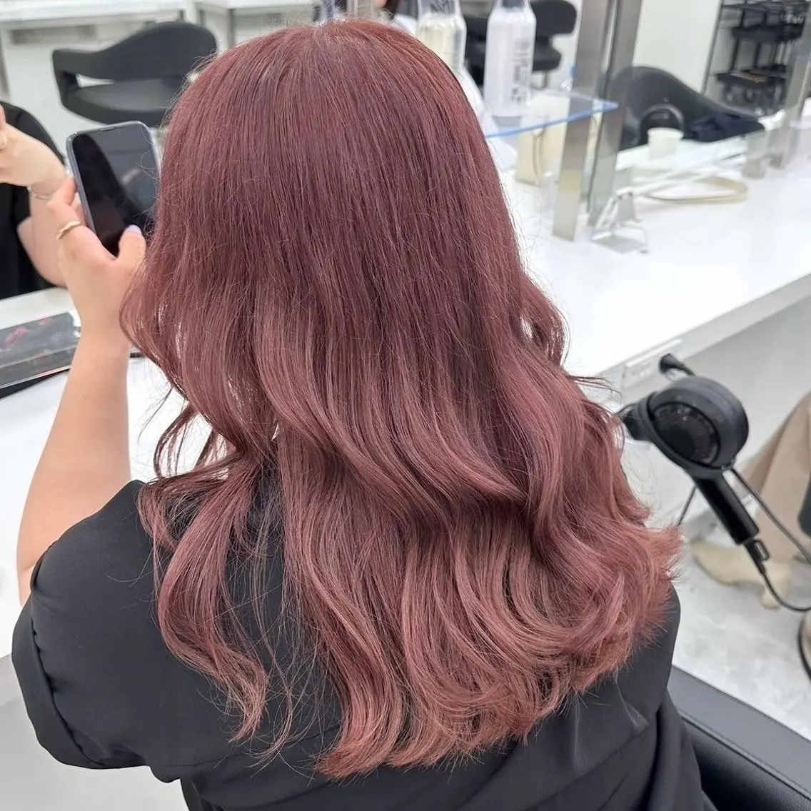 ロング カラー ヘアアレンジ 🫧🎀うる艶暖色 🏹Nanako🎀のヘアスタイル