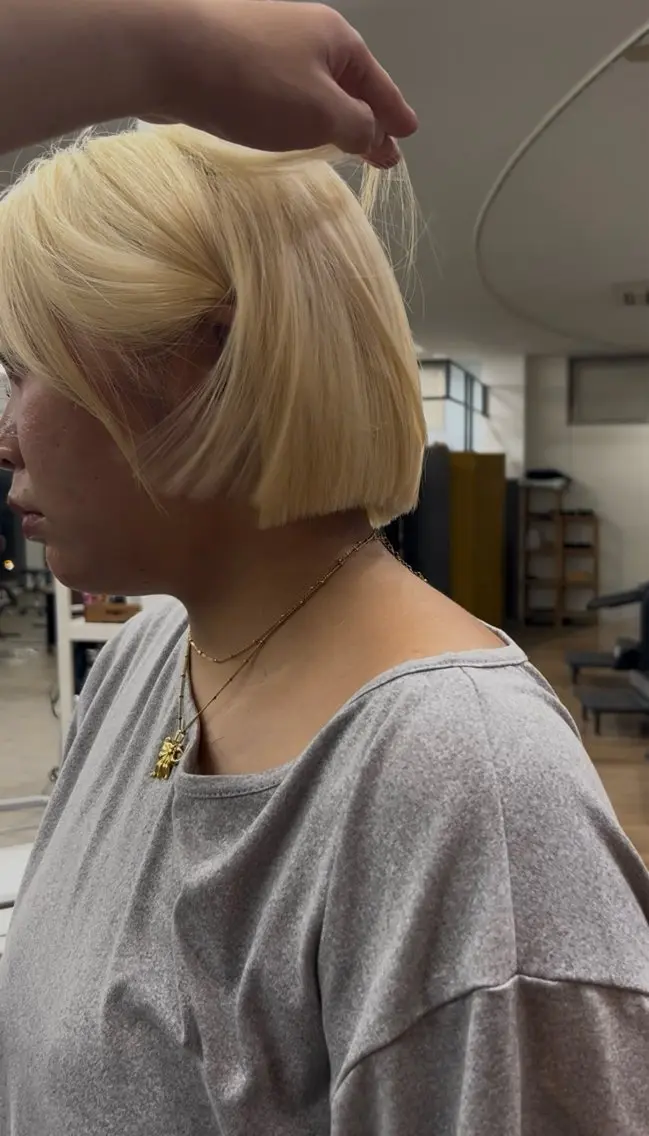 ショート ボブ ケアカラー/レイヤー ケンショウのヘアスタイル