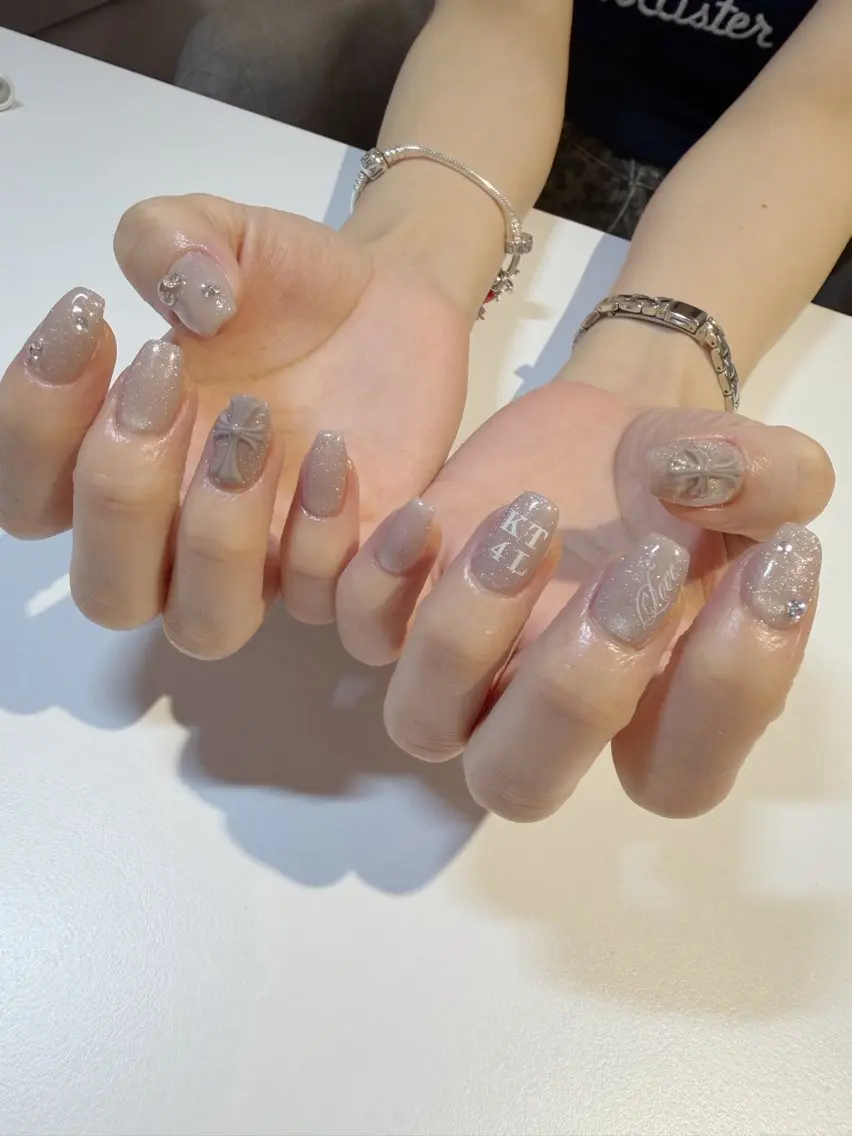 ネイル ハンドネイル 西田 花音のネイルデザイン