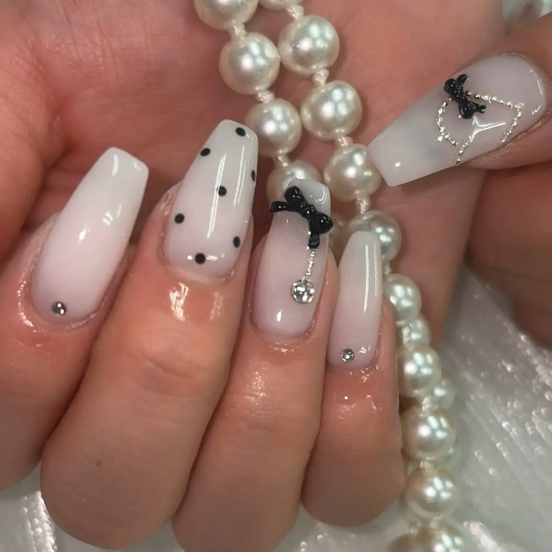 ネイル ハンドネイル tener 🖤yua🖤のネイルデザイン