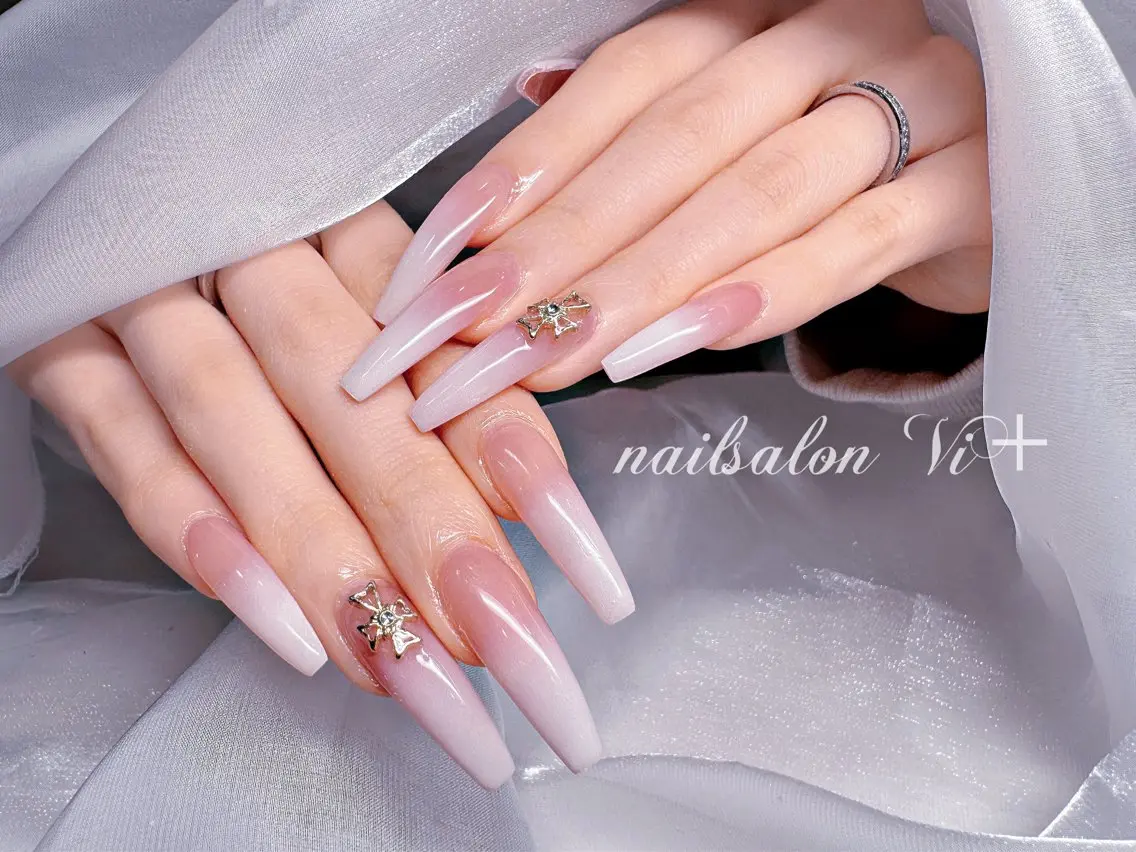 ネイル ハンドネイル ✨Nailsalon Vi+✨のネイルデザイン