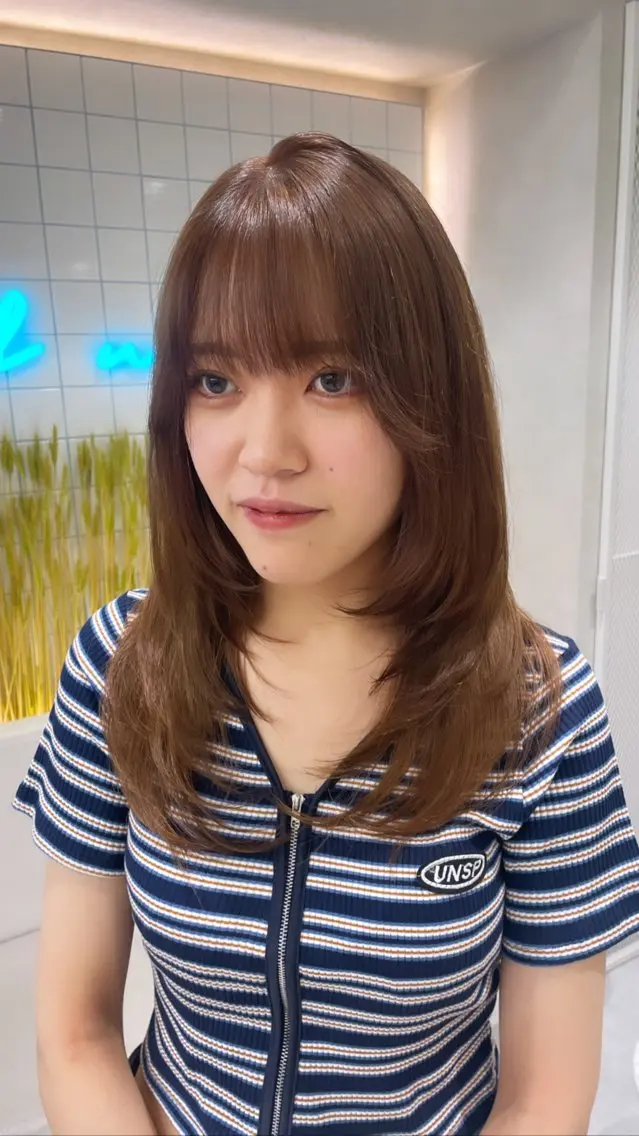 セミロング カラー 韓国ヘア/レイヤー Londエレンのヘアスタイル