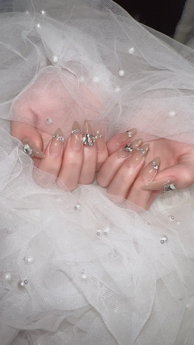 ネイル ハンドネイル MON  nail kanaのネイルデザイン
