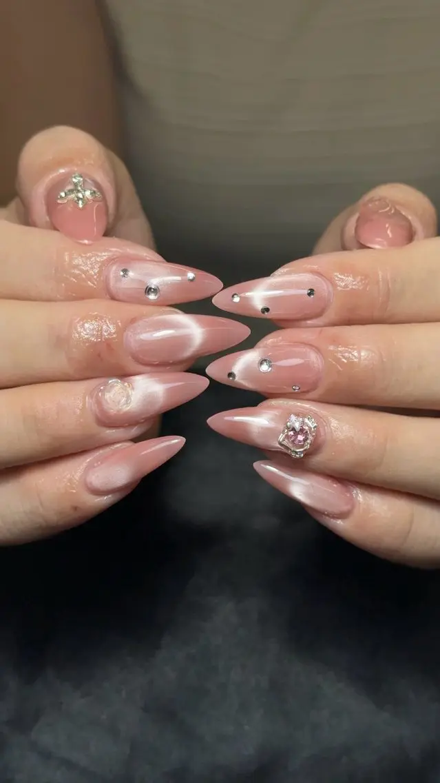 ネイル 持ち込み ワンホンネイル ハンドネイル AKIKO NAILのネイルデザイン