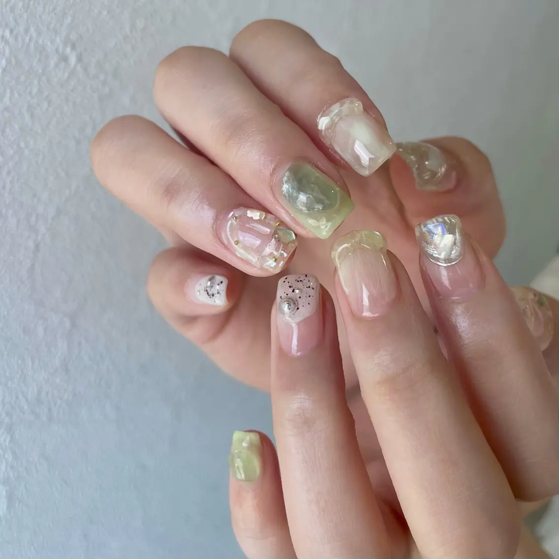 ネイル アートネイル クリアネイル ジェルネイル グリーン 持ち込み ハンドネイル norme_ akiのネイルデザイン