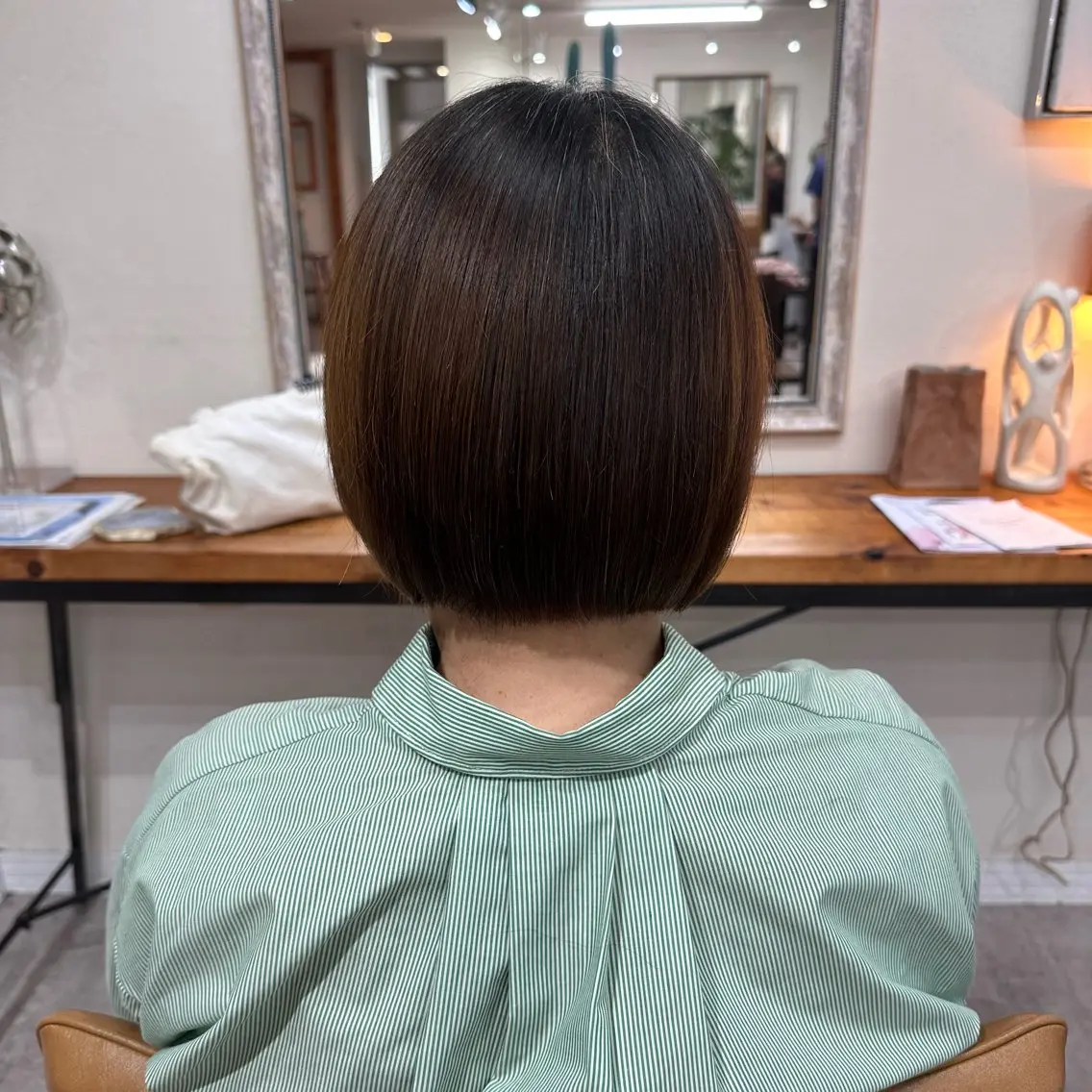 ショート 松﨑 璃咲のヘアスタイル