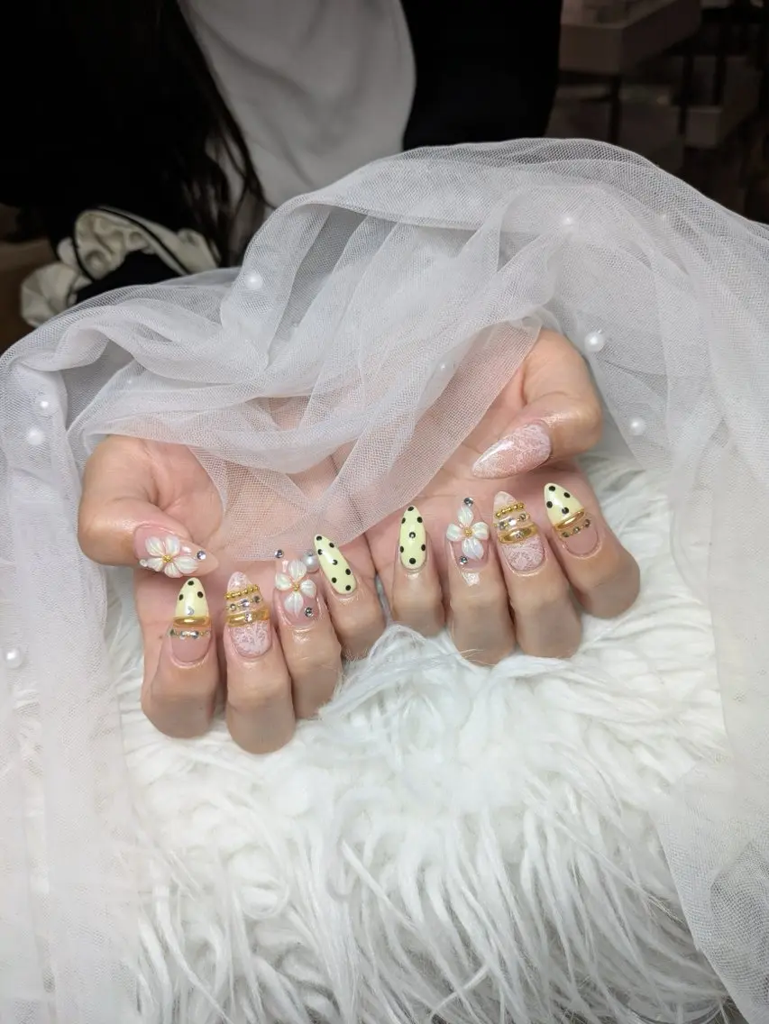 ネイル Queen Nail 柏店　クイーンネイルのネイルデザイン