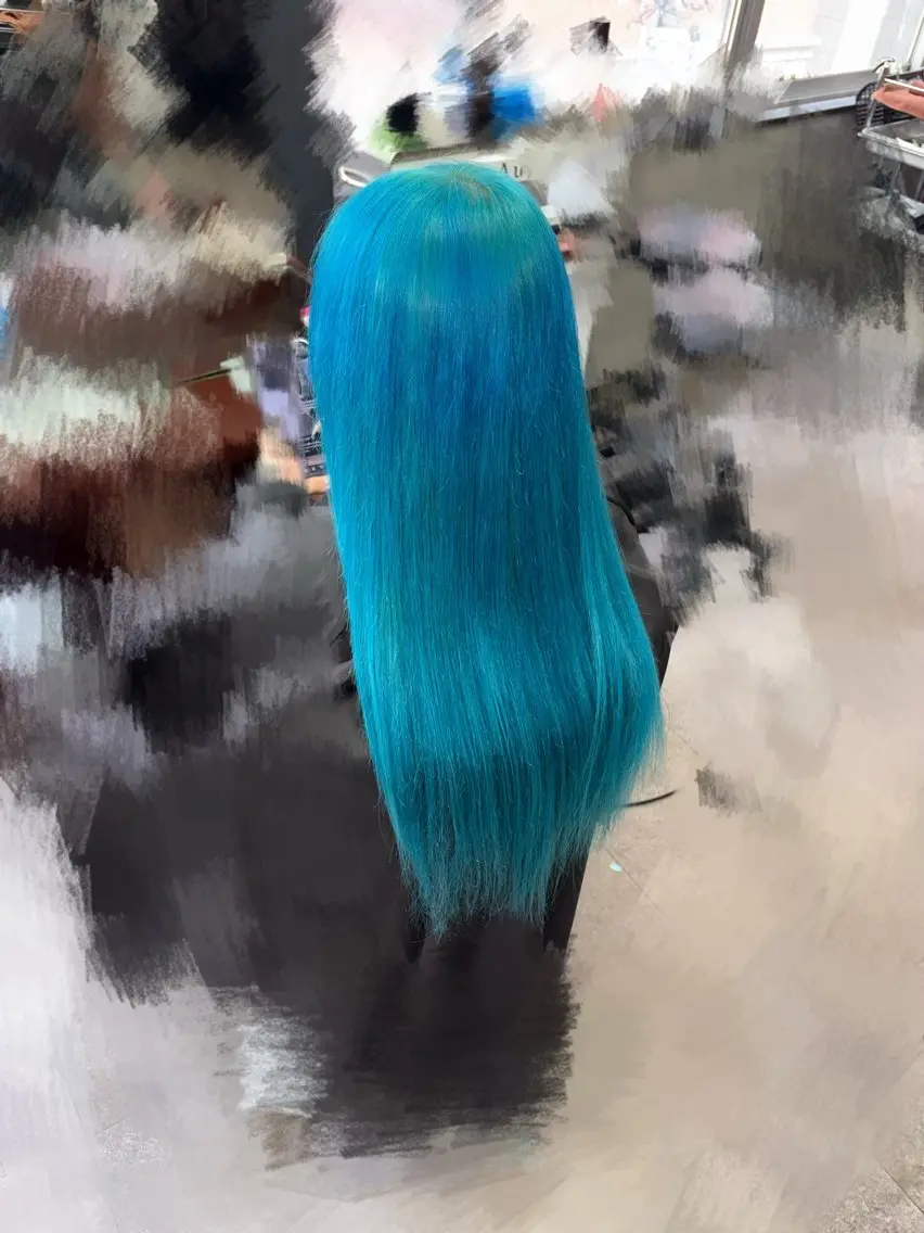 セミロング カラー ヘアカラー エクステ ハイトーンカラー 💚りょうか💚のヘアスタイル