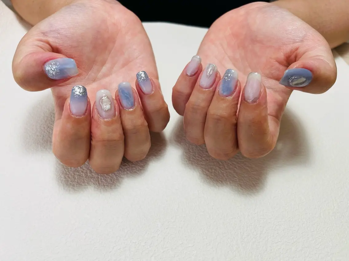 ネイル ブルー nail room.のネイルデザイン