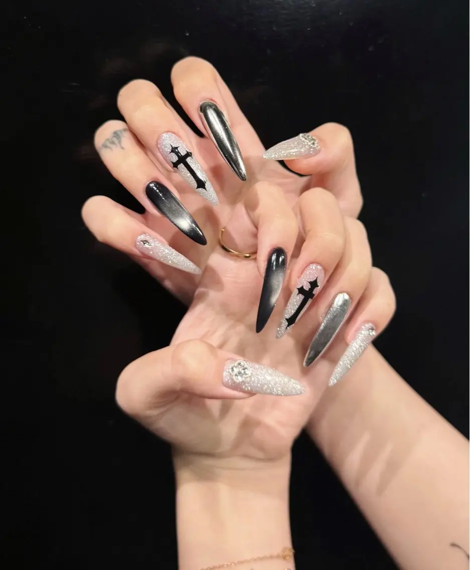 ネイル アートネイル オーロラネイル ジェルネイル 韓国ネイル ロングネイル ハンドネイル Nichi Nailsのネイルデザイン