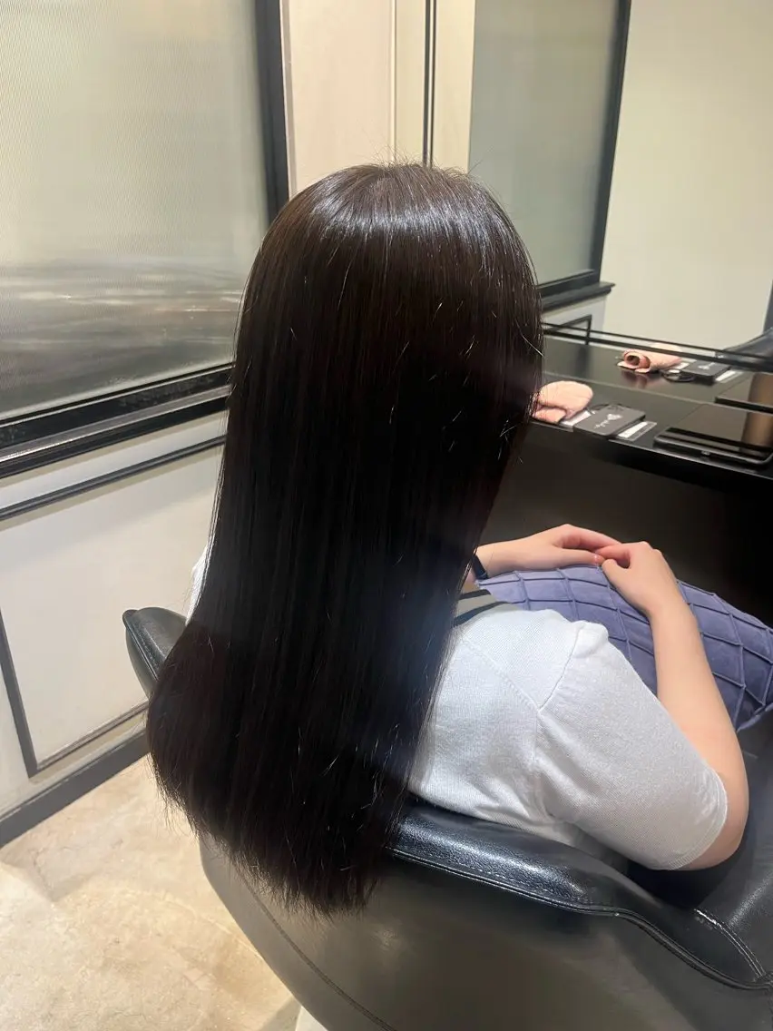 ロング カラー アッシュ ブラウンカラー トリートメント Cadre新小岩🫧 栗原葵のヘアスタイル