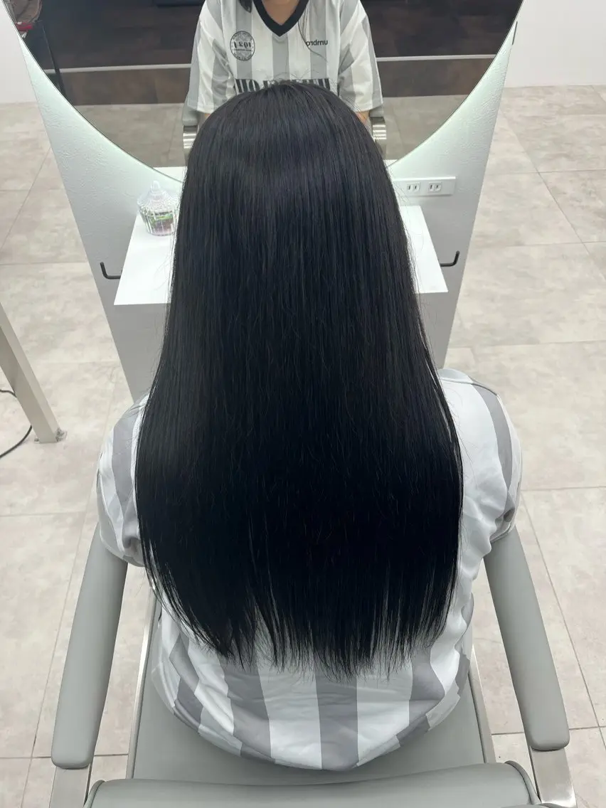 ヘアカラー トリートメント 鈴木 綾音のヘアスタイル