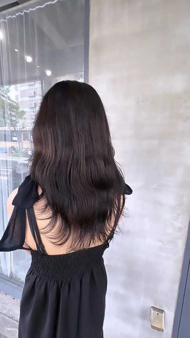 ロング カラー Mayuka 🩶のヘアスタイル
