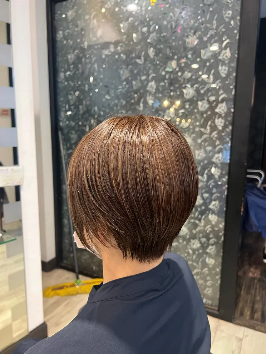 ショート カラー kataoka ryotaのヘアスタイル
