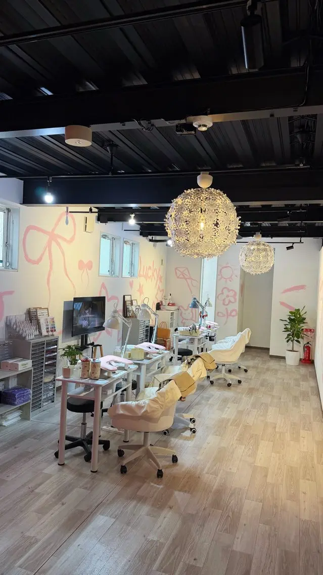 ネイル オフのみ(ネイル) Lucky Nail Salon2のネイルデザイン