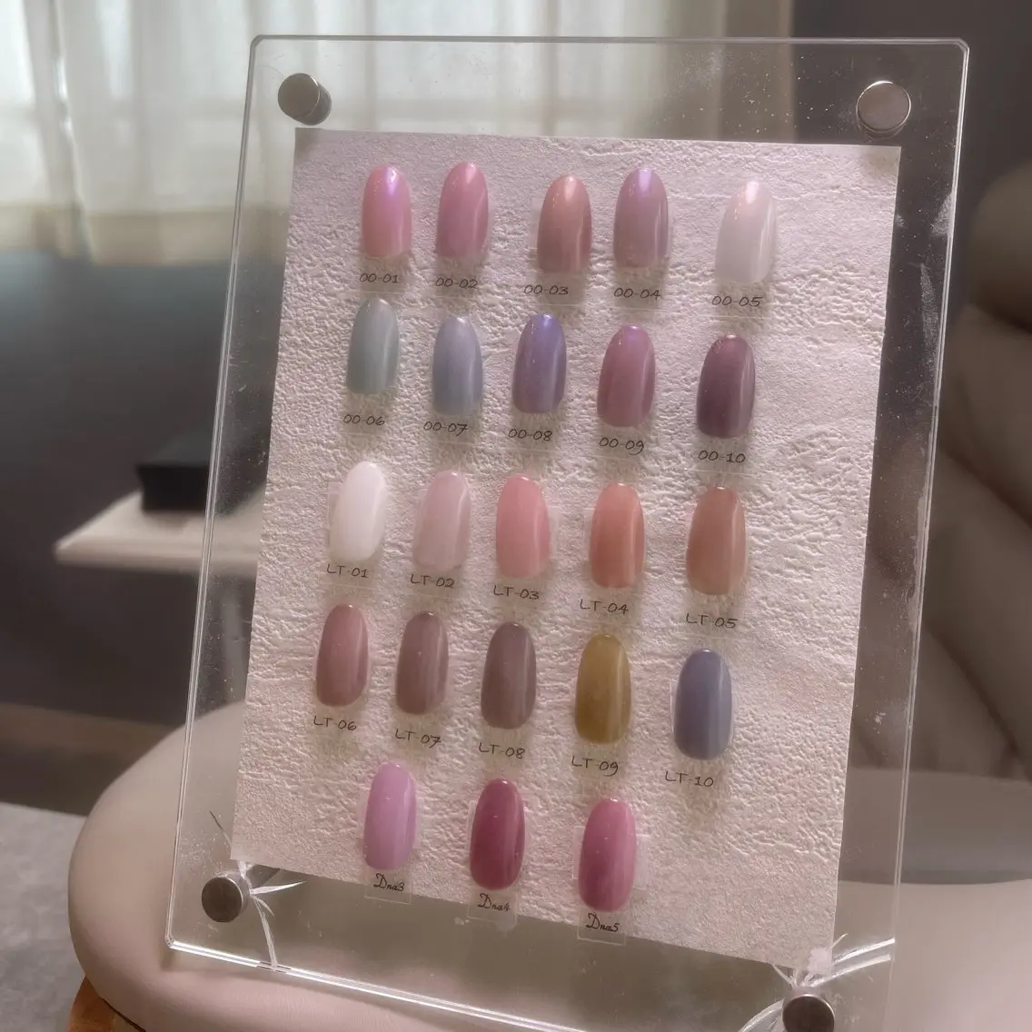 ネイル ワンカラーネイル ハンドネイル Viu nail salonのネイルデザイン