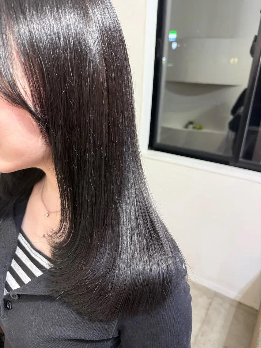 ミディアム カット ヘアカラー トリートメント Hikari／暖色／ ブラウンカラー🤍のヘアスタイル