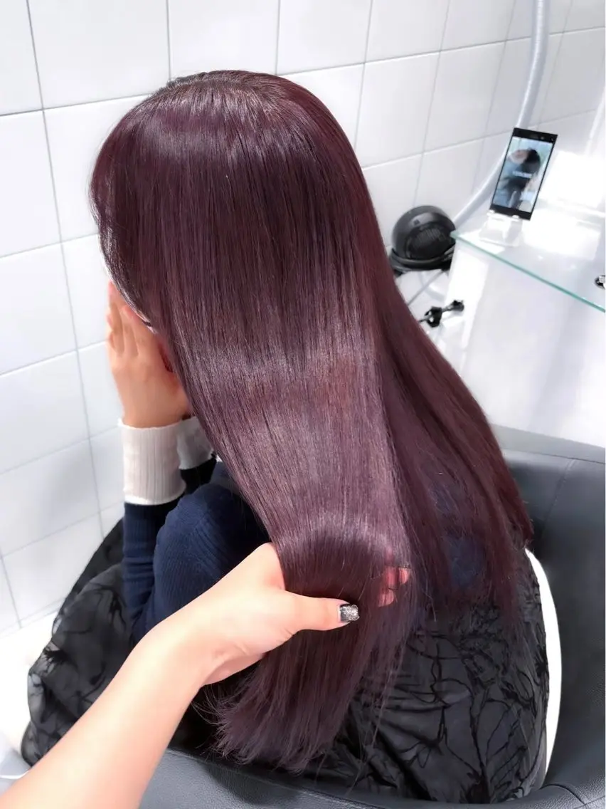 ロング ヘアカラー トリートメント ブリーチありなし× 淡色🎀𝑼𝑻𝑨のヘアスタイル