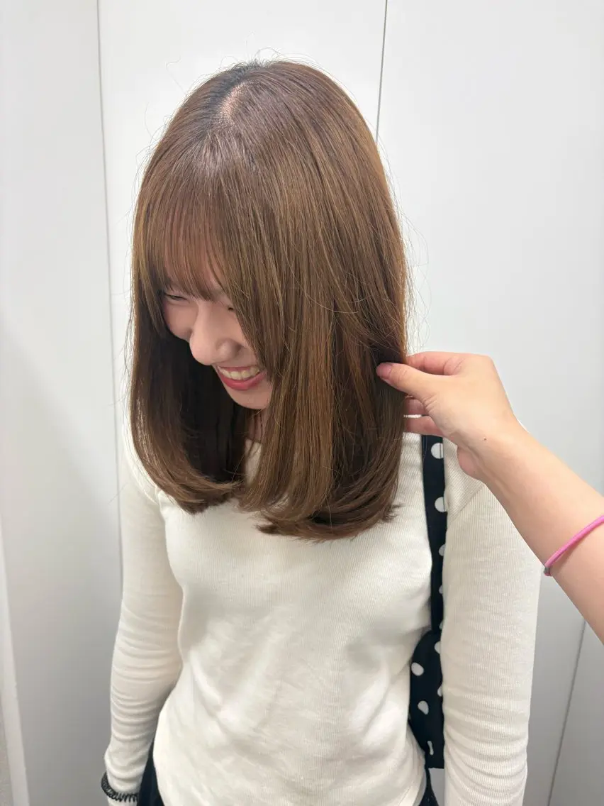 ミディアム ヘアカラー トリートメント 韓国系カラー／ 艶カラー／towaのヘアスタイル