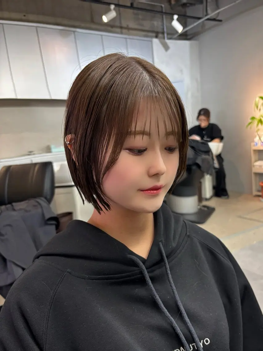 ショート カラー ボブ カット ヘアカラー トリートメント nico 麻生 やまざきれいのヘアスタイル