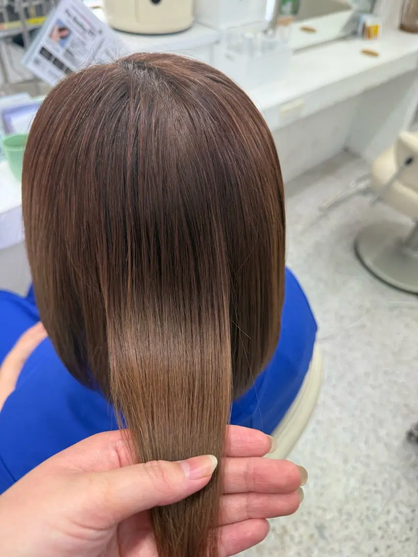 ミディアム 縮毛矯正 LOMARLIE/ NATUMIのヘアスタイル