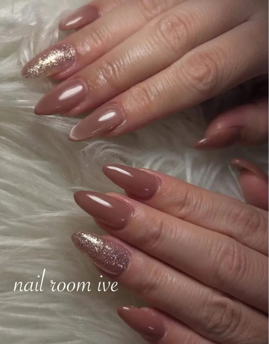 ネイル マグネットネイル ワンカラーネイル nail room IVEのネイルデザイン