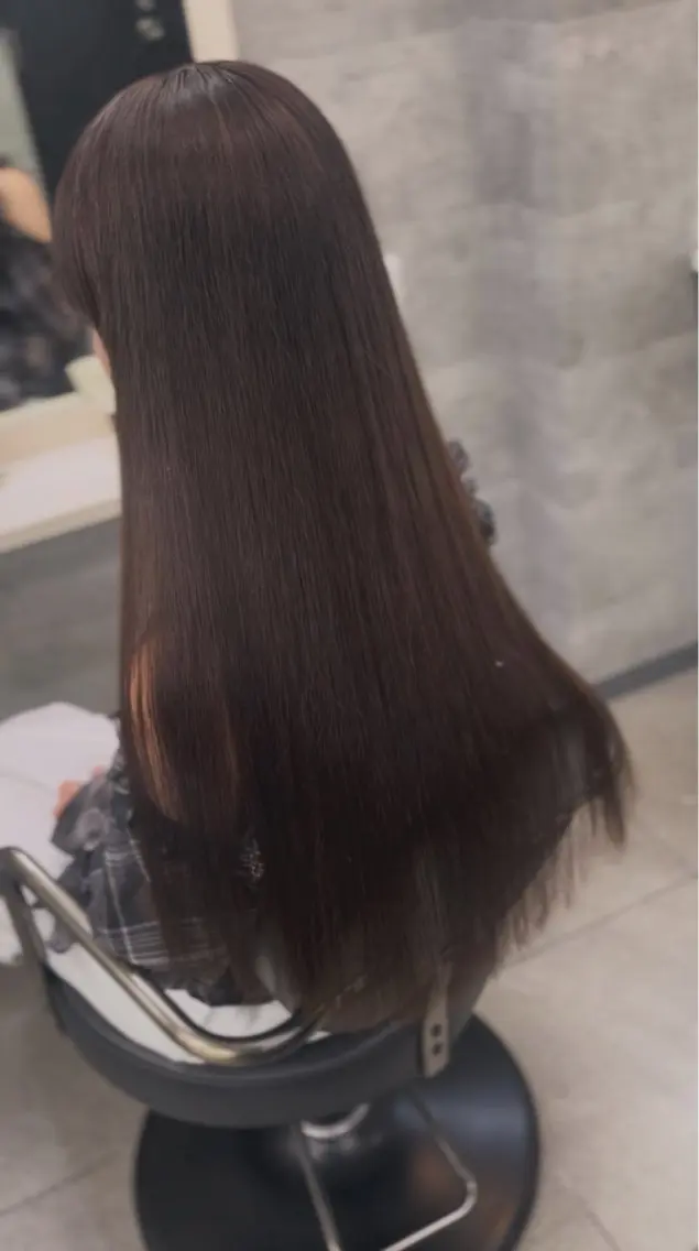 ロング カラー 縮毛矯正 トリートメント 新宿美容室 ダブルカラーのヘアスタイル