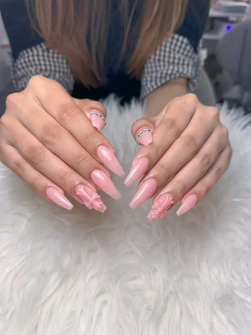 ネイル ハンドネイル Kingnail Emiのネイルデザイン
