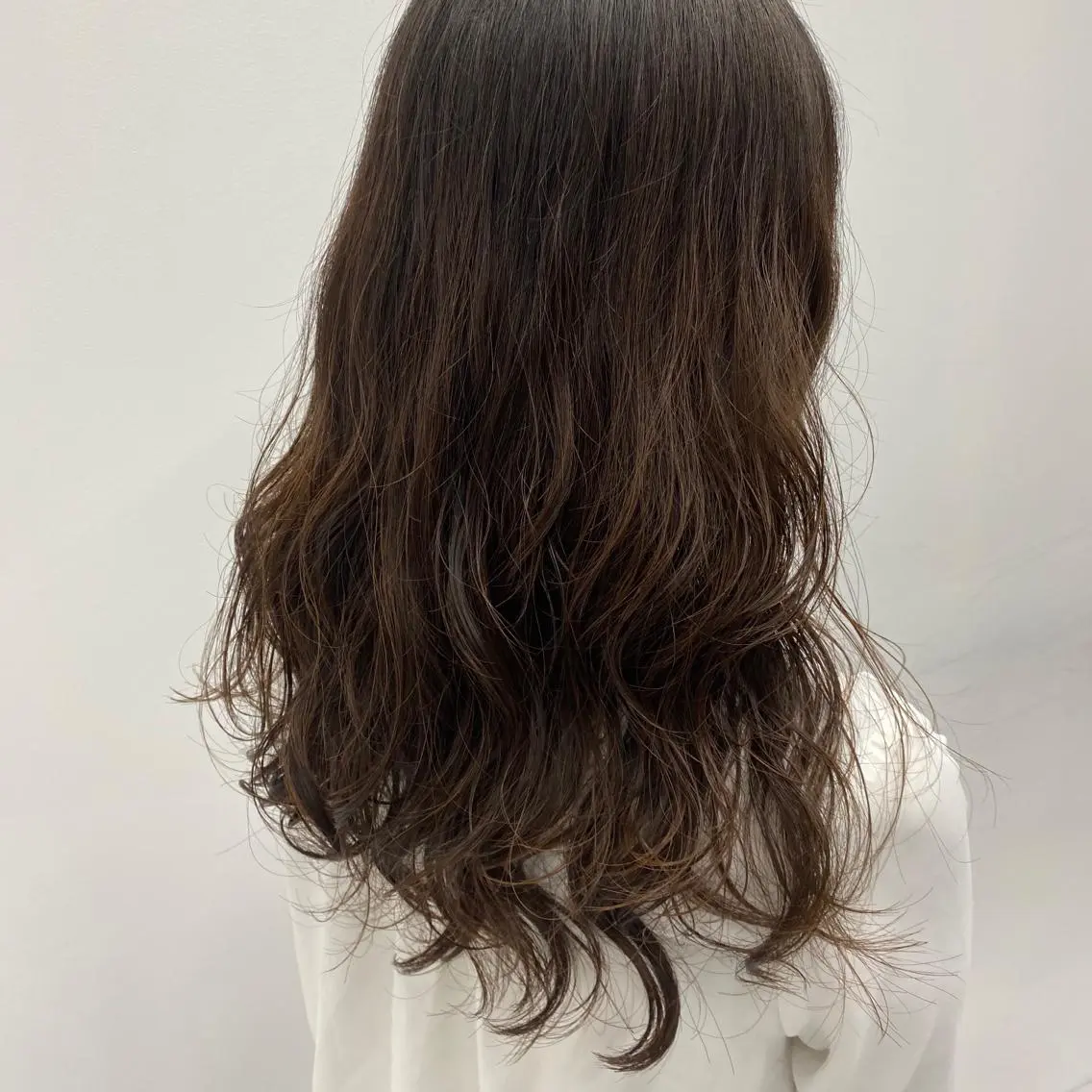 ロング パーマ ニュアンスパーマ レイヤー/ハイトーン 🧸SENAのヘアスタイル
